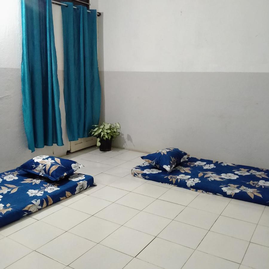 Traveler House Otel Dimāpur Dış mekan fotoğraf