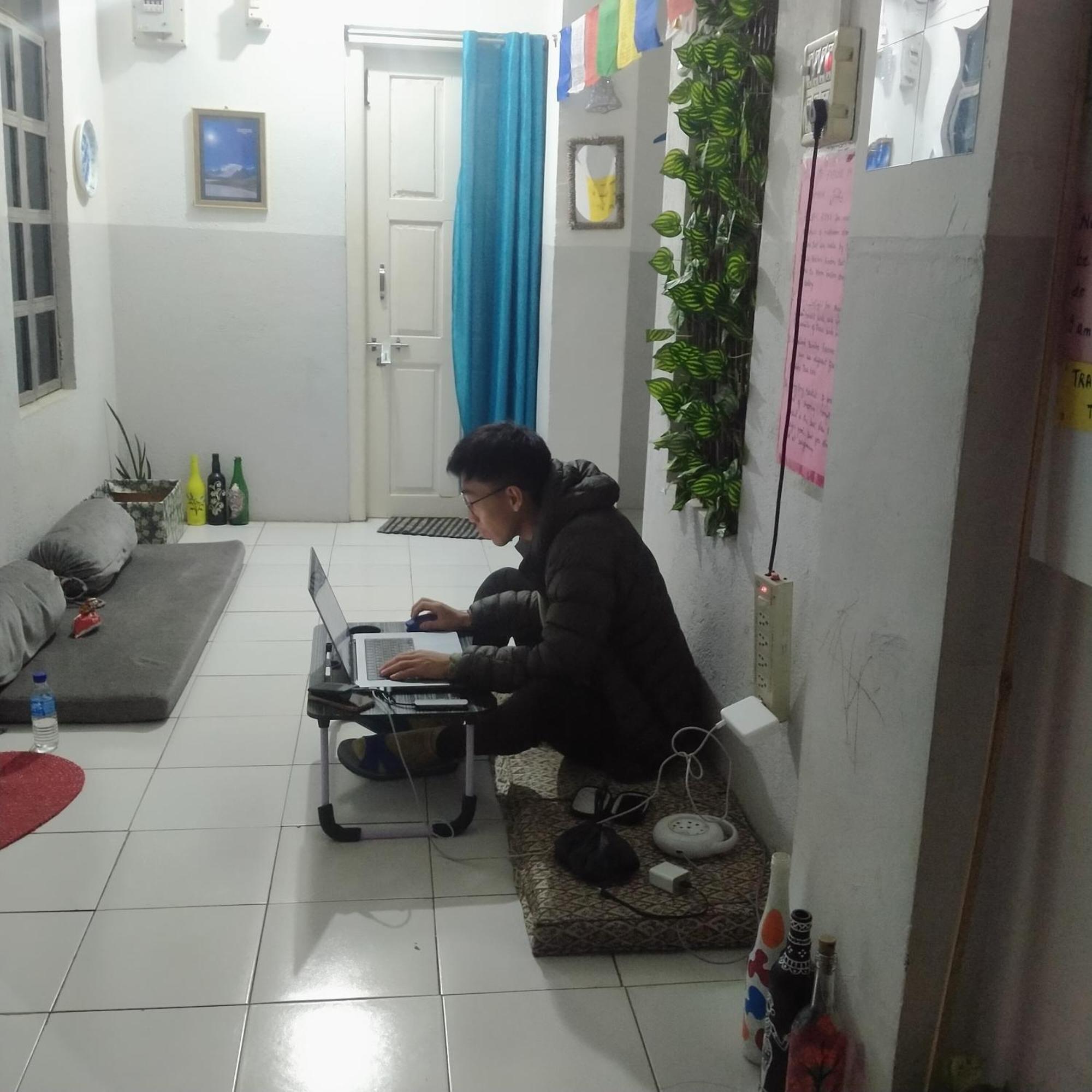Traveler House Otel Dimāpur Dış mekan fotoğraf
